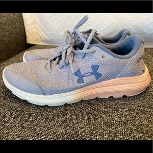 Girls Under armour running shoes